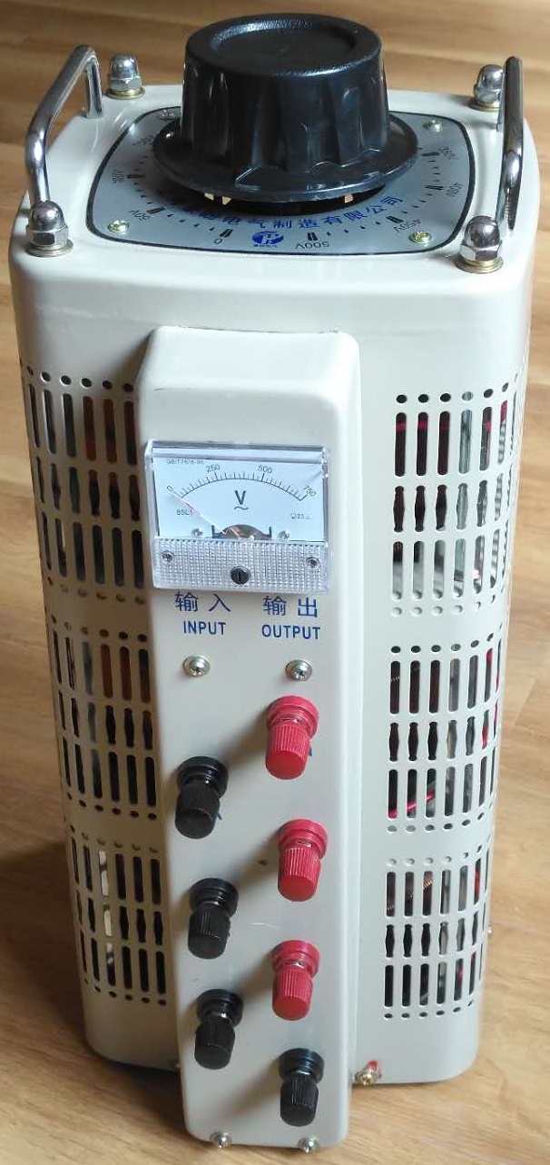 南京長(zhǎng)江無(wú)線(xiàn)電廠咨詢(xún),長(zhǎng)江牌耐壓測(cè)試儀哪家好